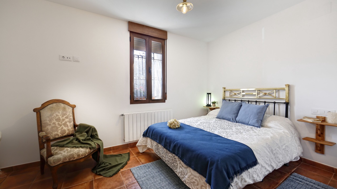 Photo of Bedroom in Adrados