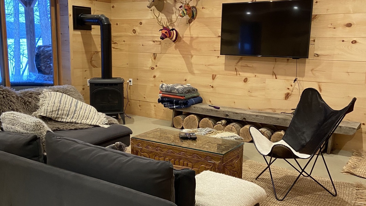 Photo of Others in Rowland