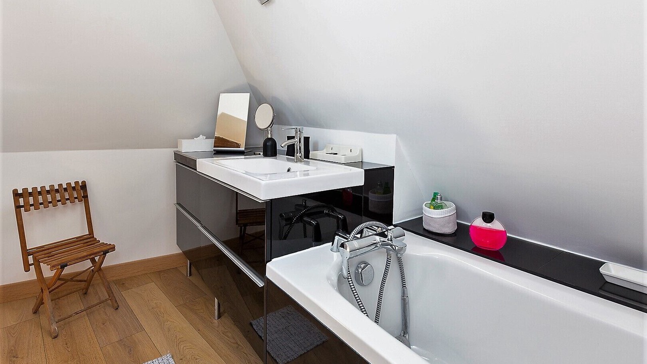 Photo of Bathroom in Varengeville-sur-Mer