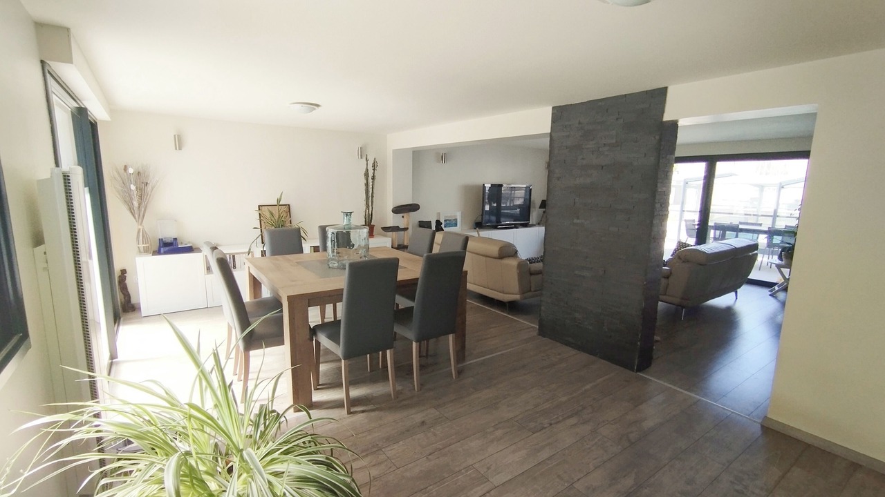 Photo of Others in Couze-et-Saint-Front