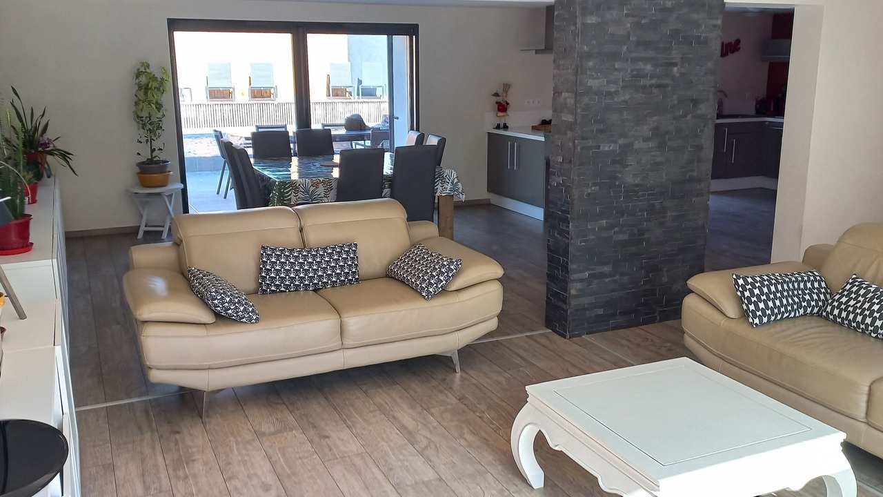 Photo of Livingroom in Couze-et-Saint-Front