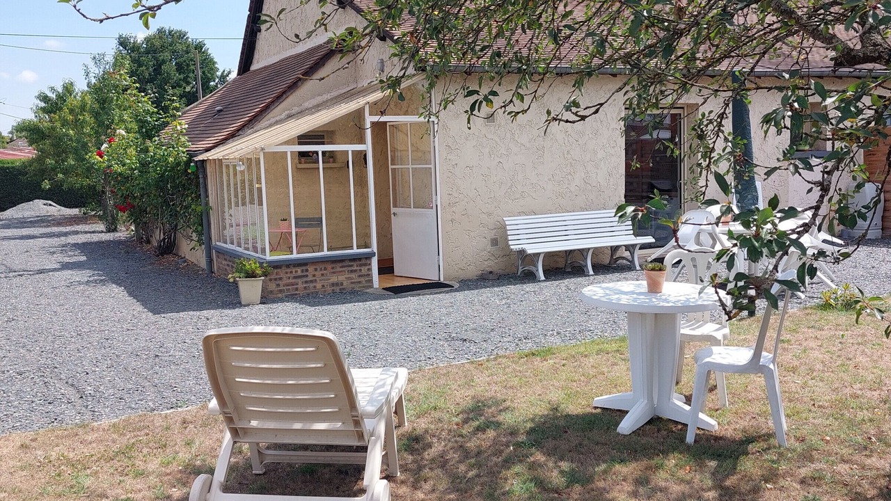 Photo of Patio Balcony in Monce-en-Belin