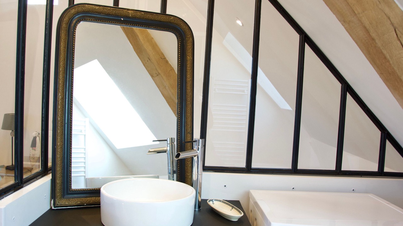 Photo of Bathroom in Louplande