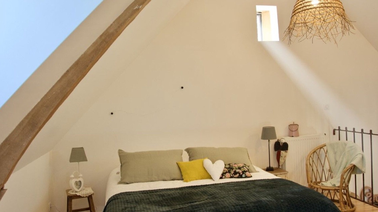 Photo of Bedroom in Louplande