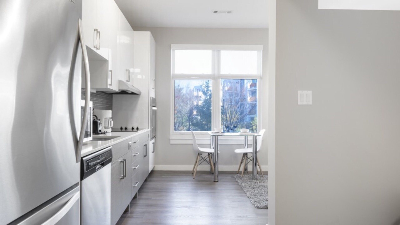 Photo of Kitchen in Central-Maverick Square - Paris Street