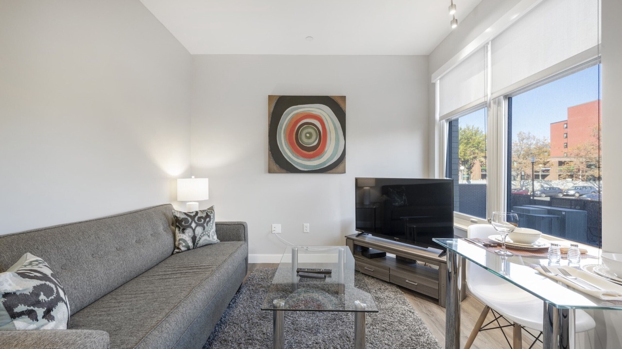 Photo of Livingroom in Central-Maverick Square - Paris Street