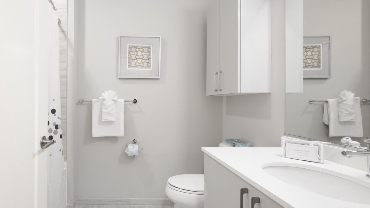 Photo of Bathroom in Central-Maverick Square - Paris Street