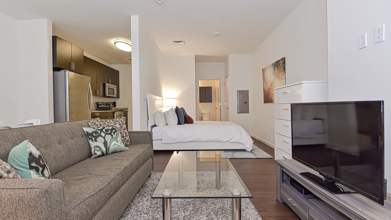 Photo of Livingroom in Central-Maverick Square - Paris Street