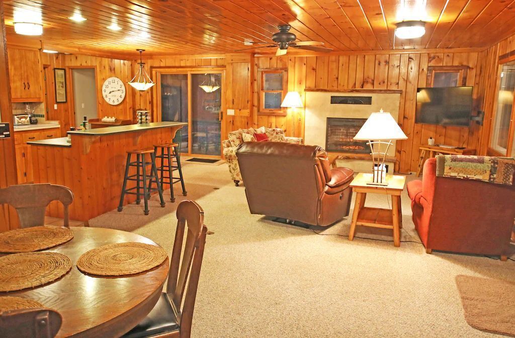 Photo of Livingroom in Thompsonville