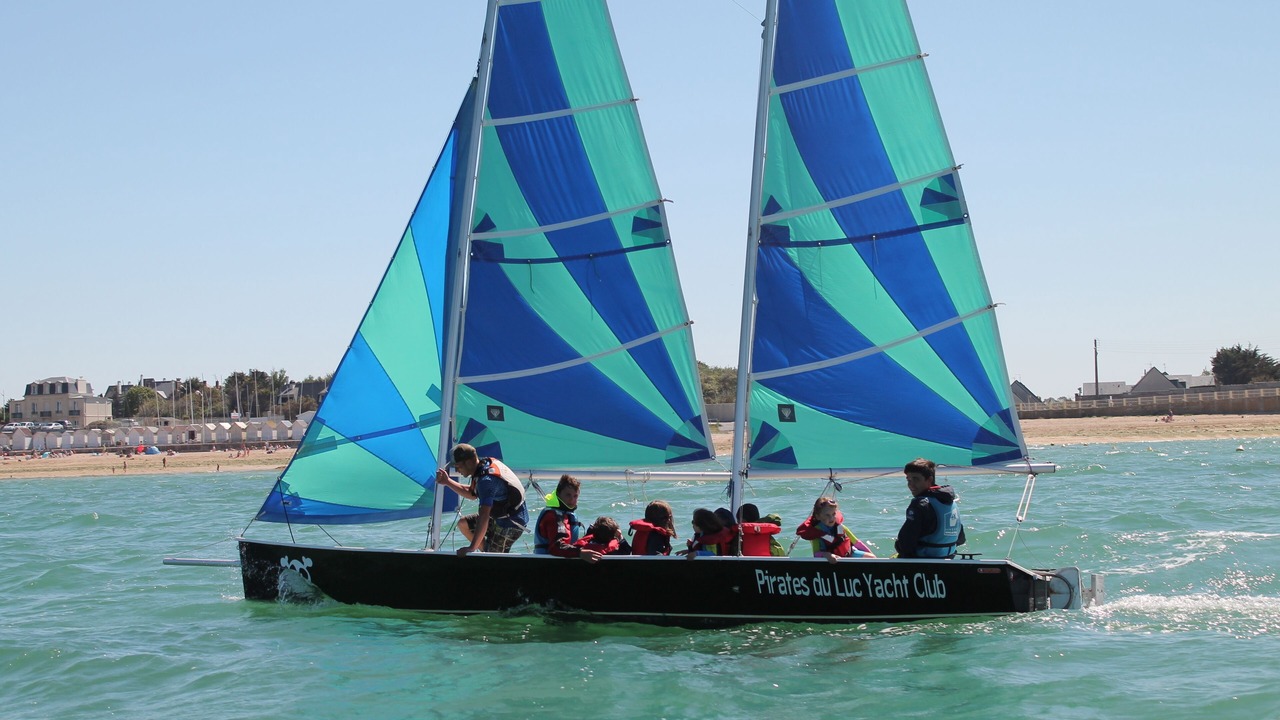 Photo of Others in Luc-sur-Mer