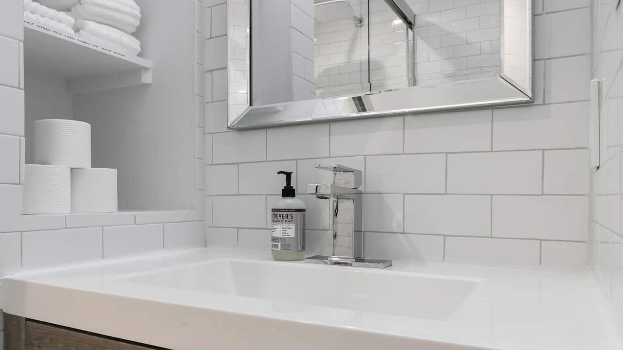 Photo of Bathroom in Oak Lawn