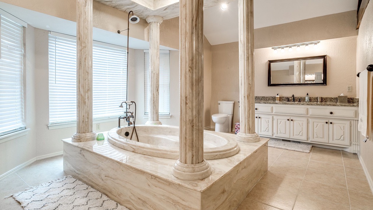 Photo of Bathroom in South Oklahoma City