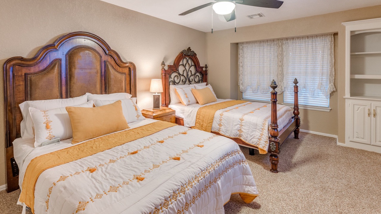 Photo of Bedroom in South Oklahoma City