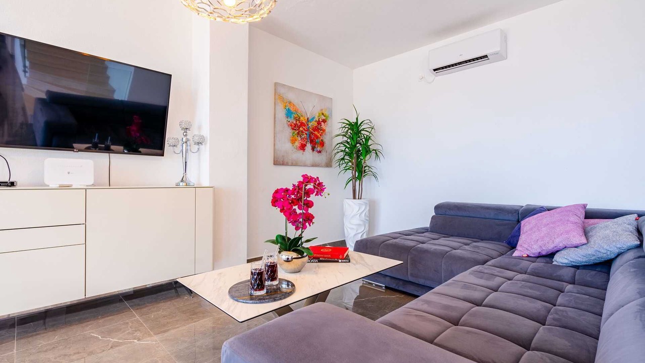 Photo of Livingroom in Blato