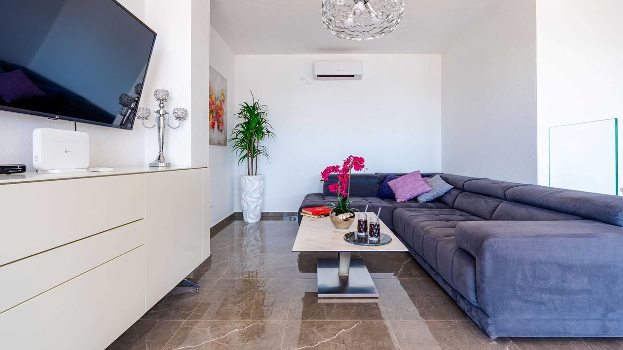 Photo of Livingroom in Blato