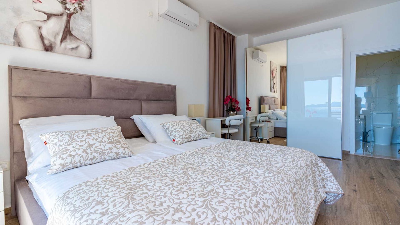 Photo of Bedroom in Blato