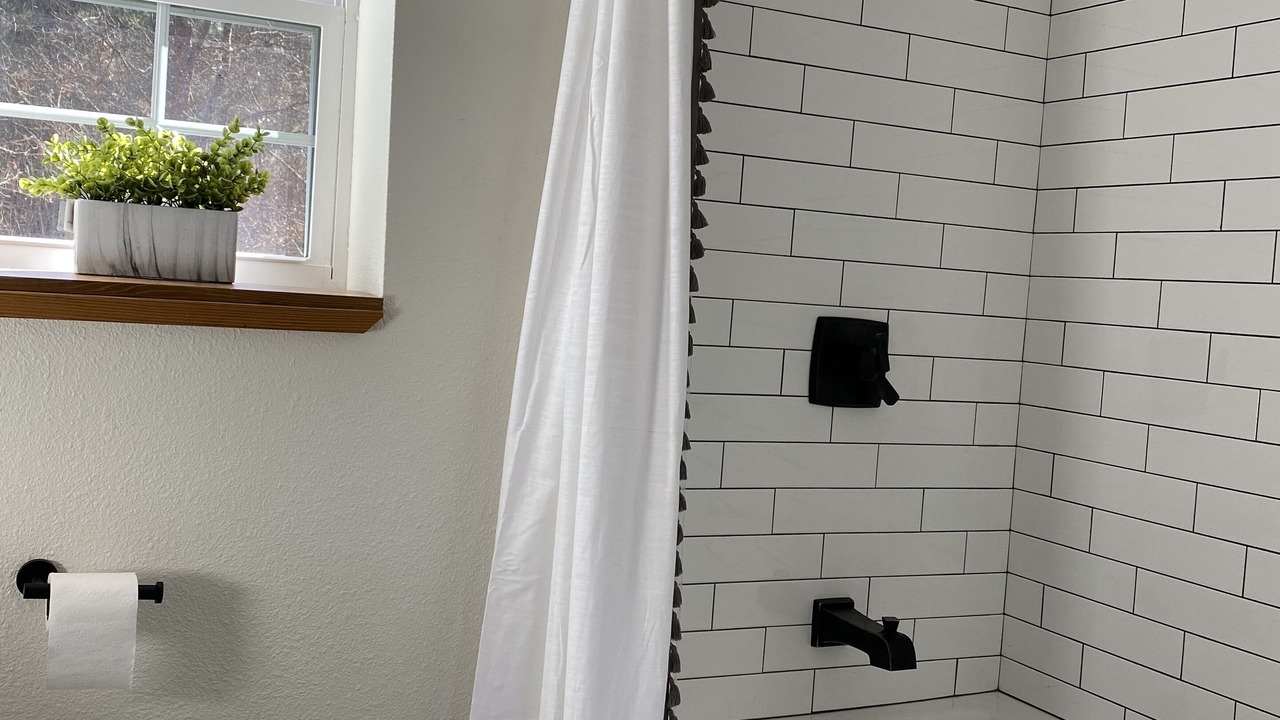 Photo of Bathroom in Pittsburg
