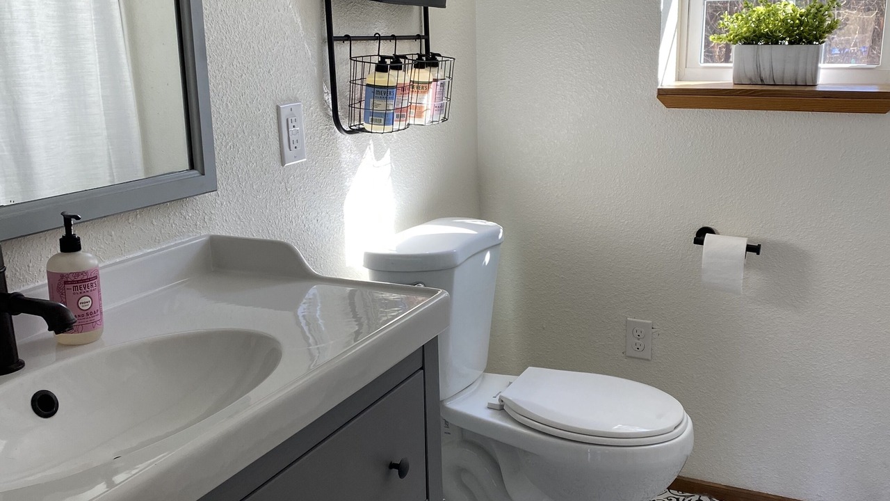 Photo of Bathroom in Pittsburg