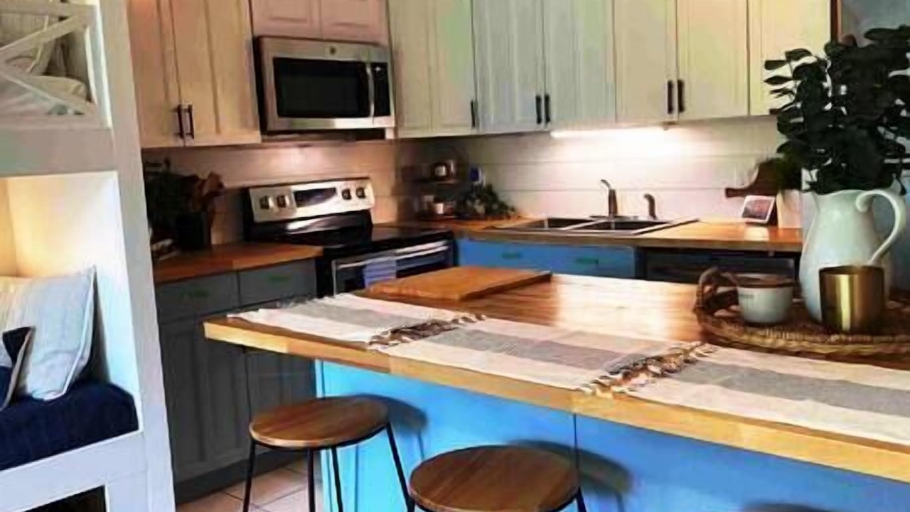 Photo of Kitchen in Kahuku