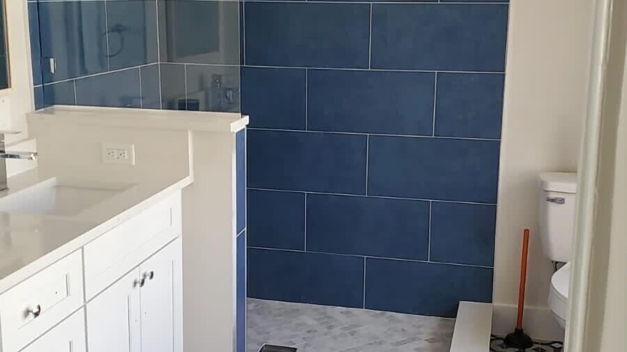 Photo of Bathroom in Yacht Club