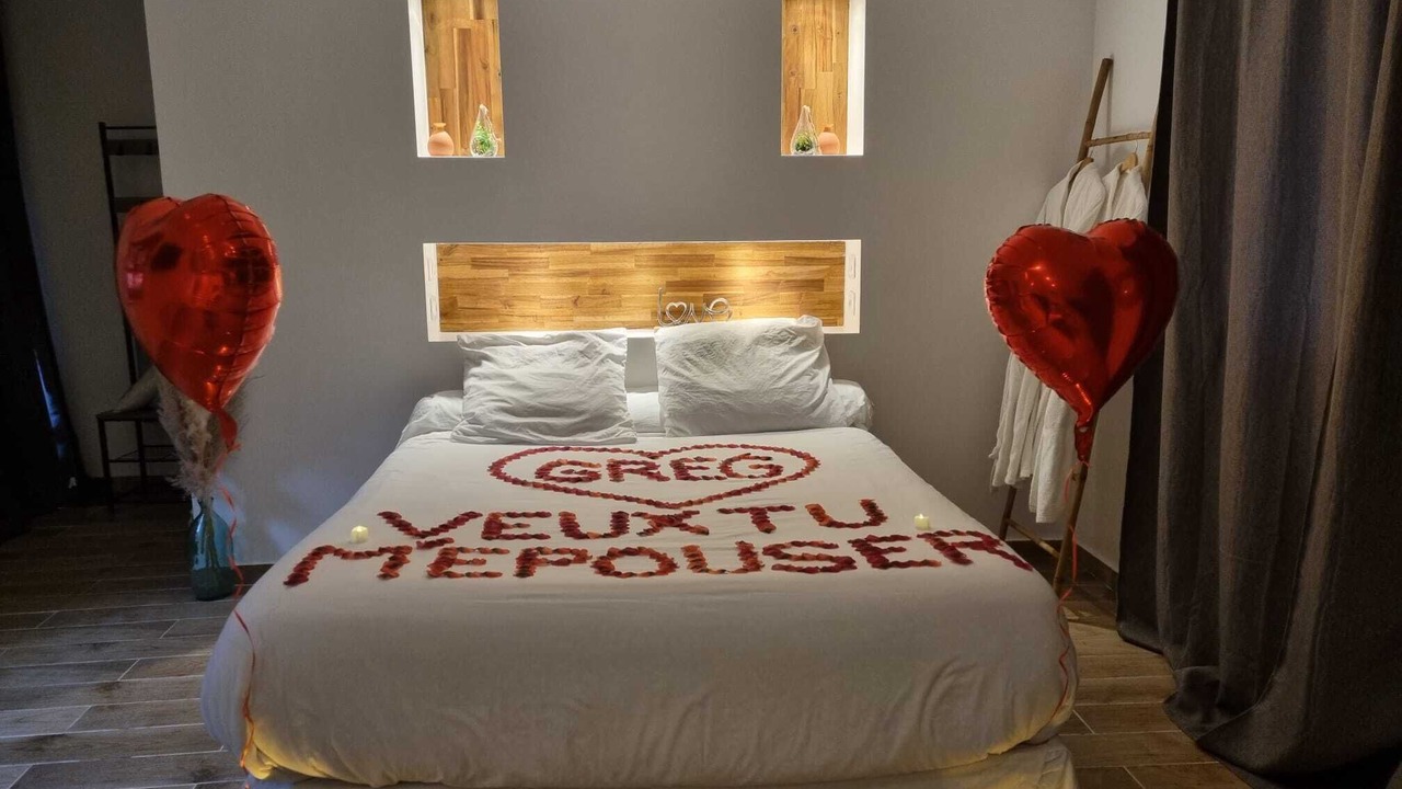 Photo of Bedroom in Saint-Prix