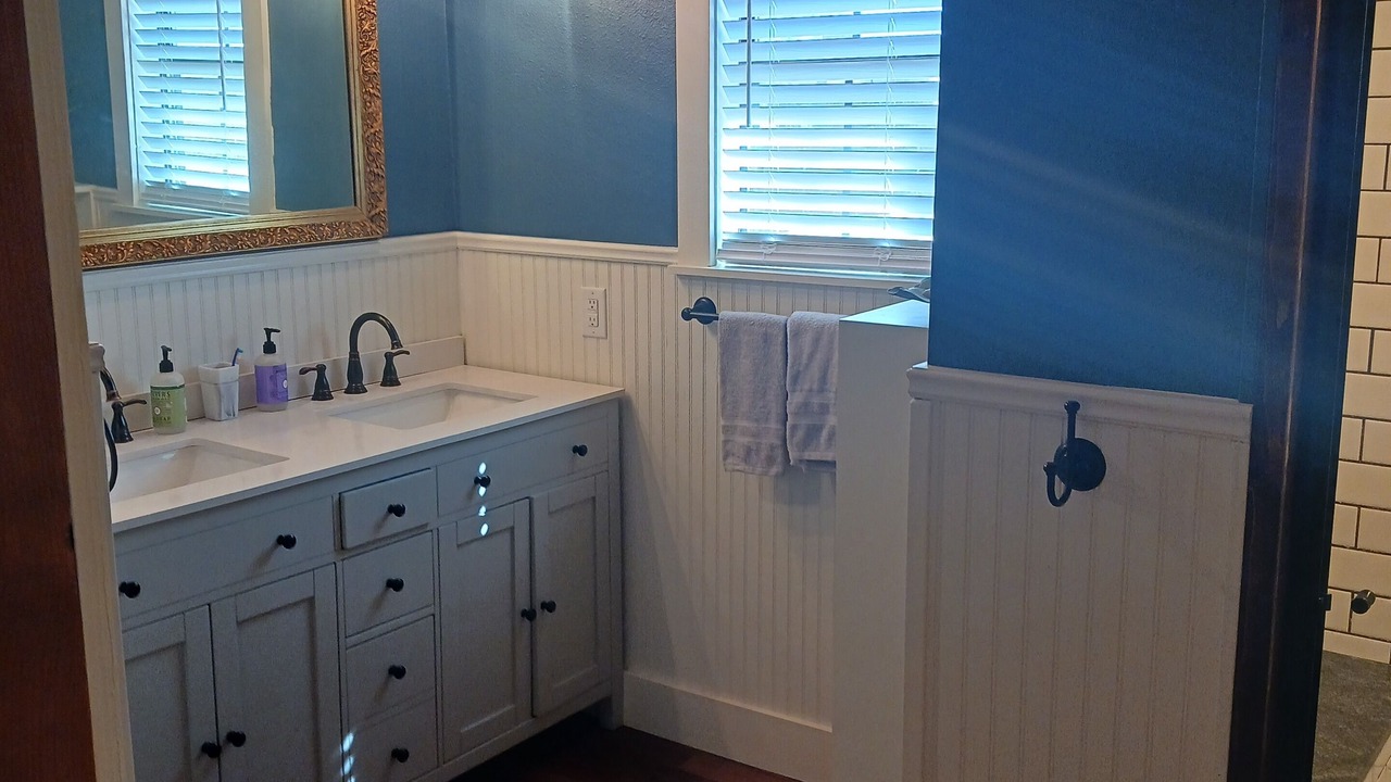 Photo of Bathroom in Lone Star