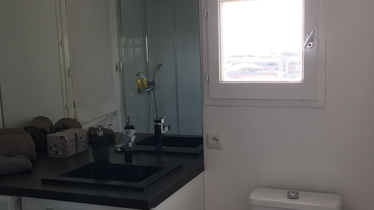 Photo of Bathroom in Sete