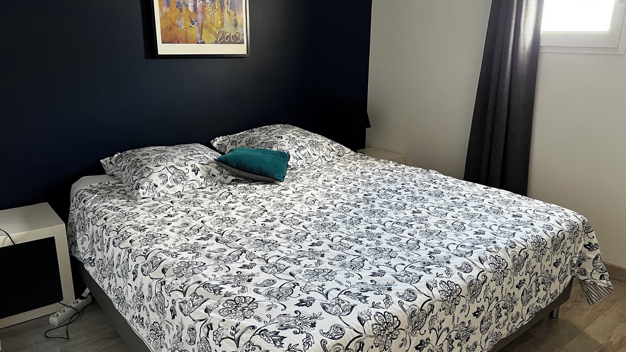 Photo of Bedroom in Sete