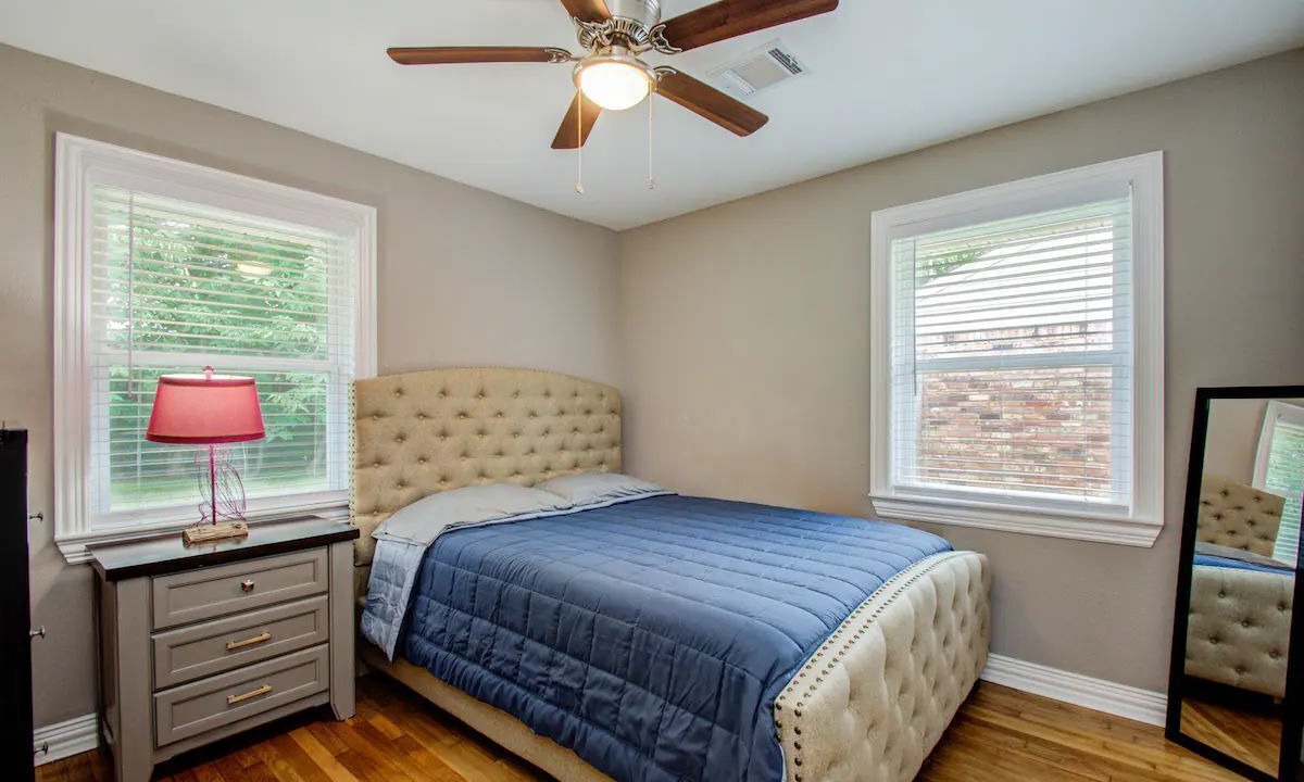 Photo of Bedroom in Garden Oaks
