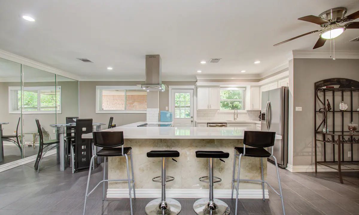 Photo of Kitchen in Garden Oaks