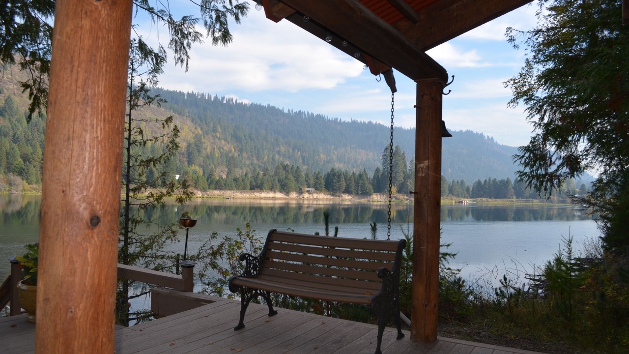 Photo of Patio Balcony in Cusick