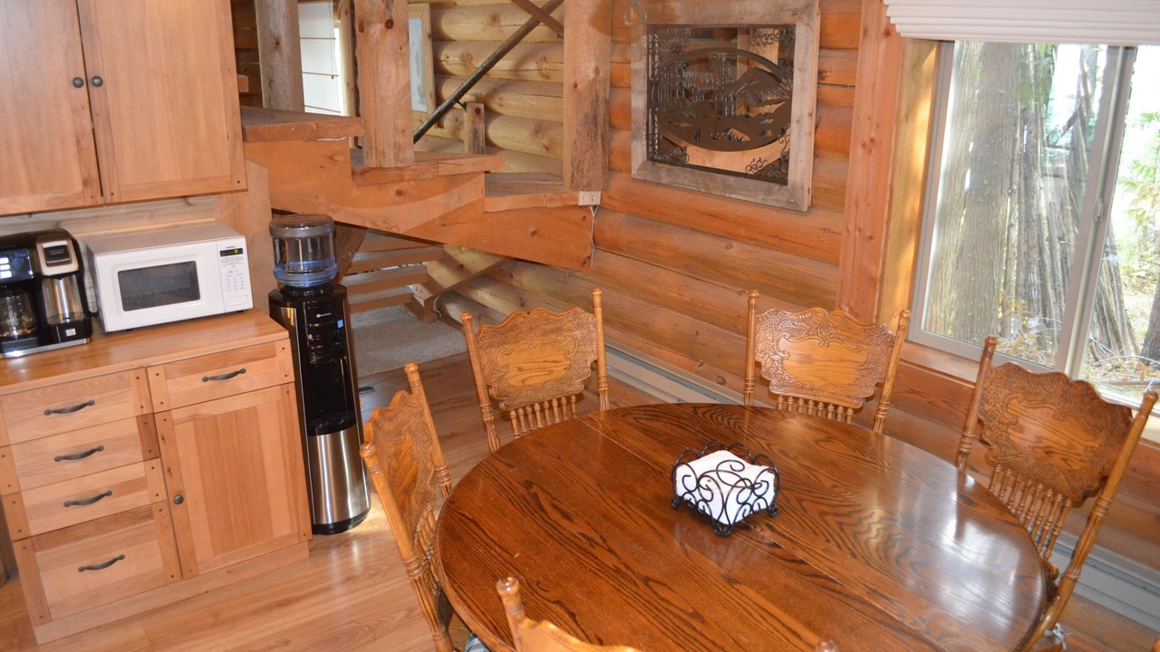 Photo of Livingroom in Cusick