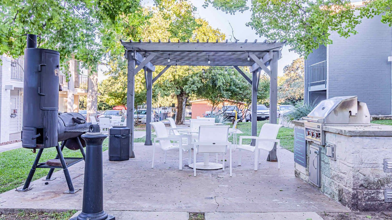 Photo of Outdoor in Dawson
