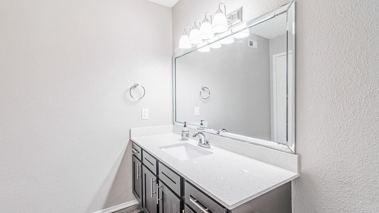 Photo of Bathroom in Dawson