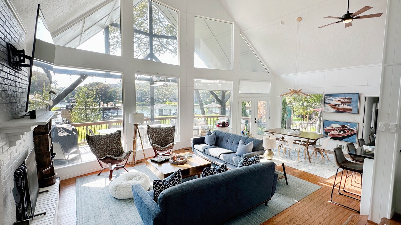 Photo of Livingroom in Star Harbor