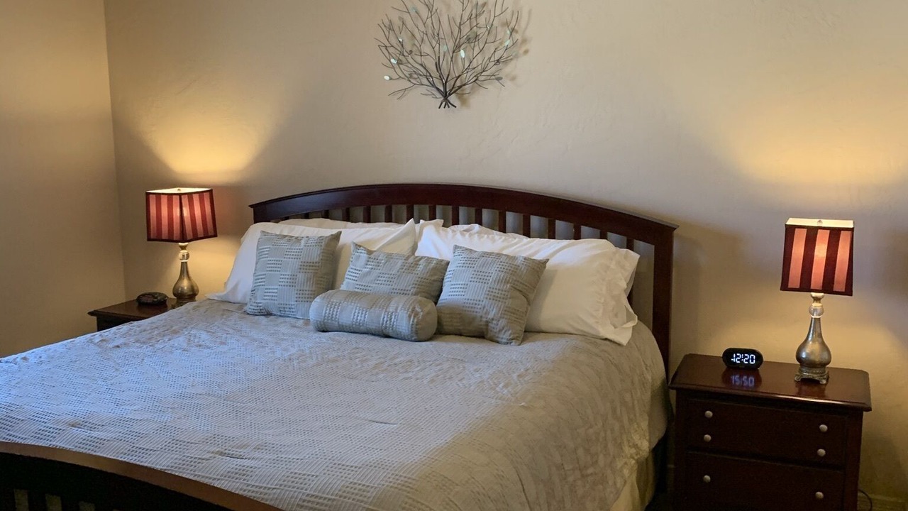 Photo of Bedroom in Mesilla Park