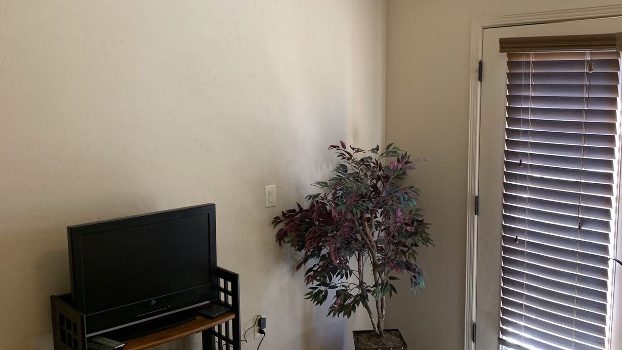 Photo of Bedroom in Mesilla Park