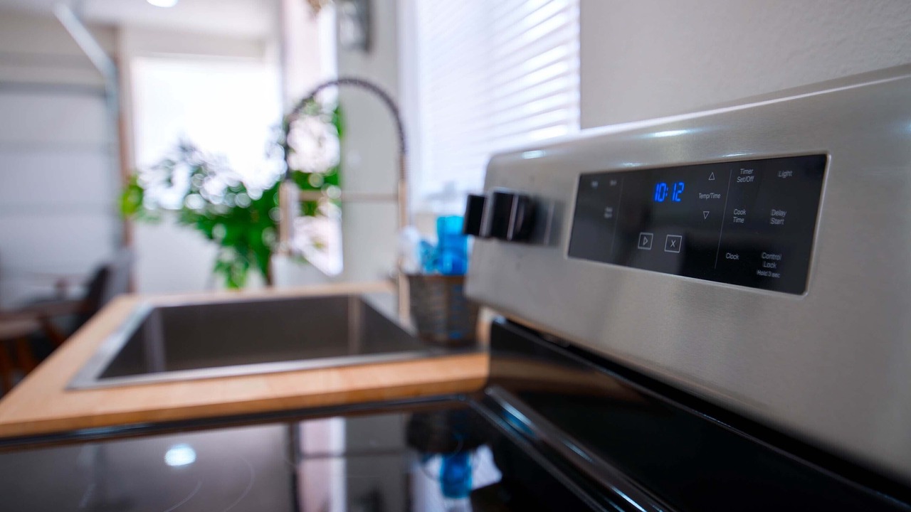 Photo of Kitchen in Pershing - Government Hill