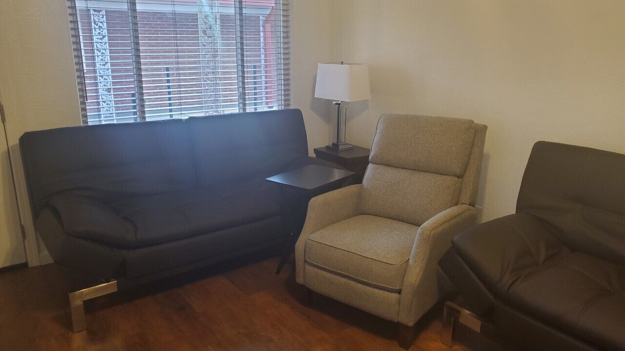 Photo of Livingroom in Trumbull Village