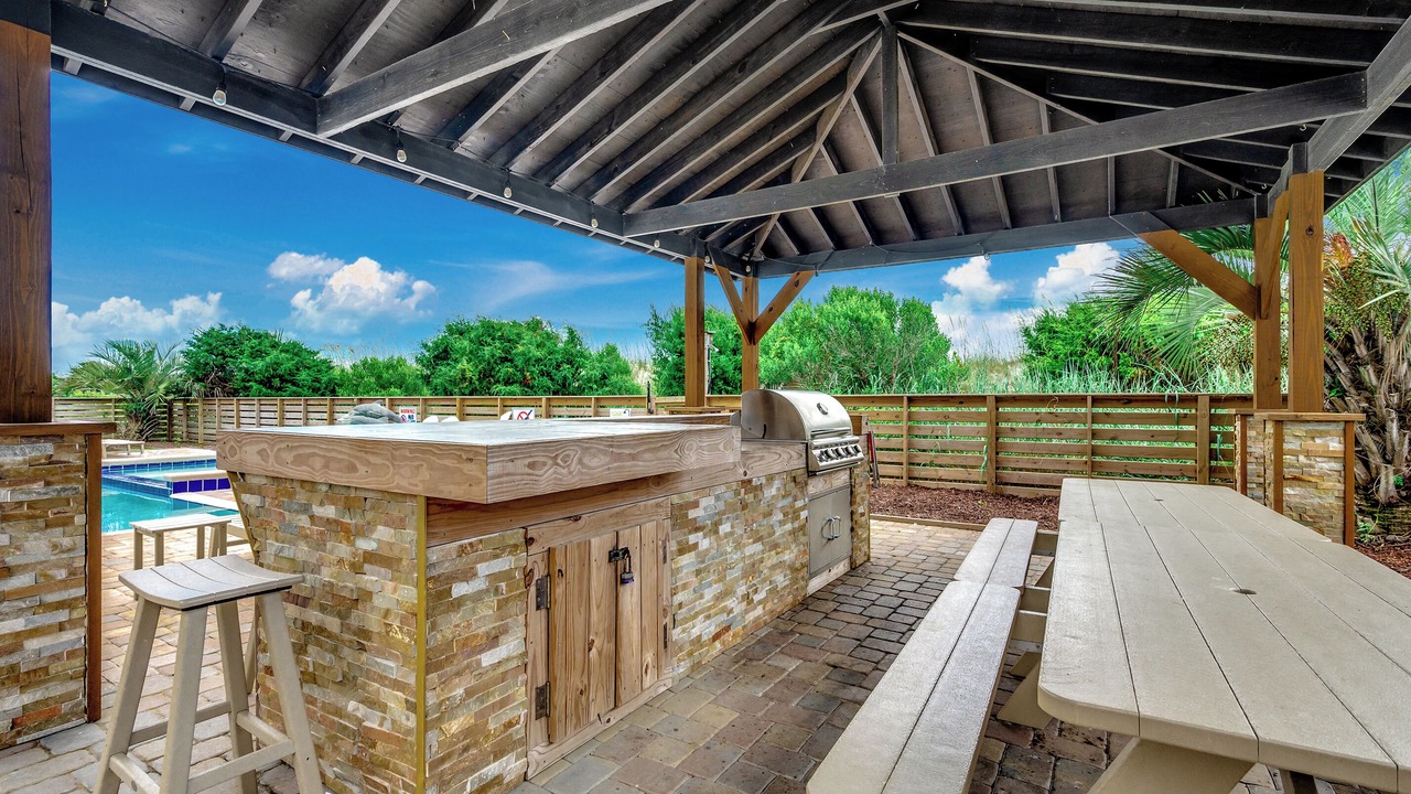 Photo of Outdoor in Long Bay Estates