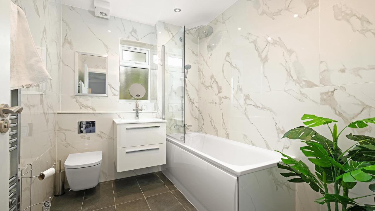 Photo of Bathroom in South Ruislip