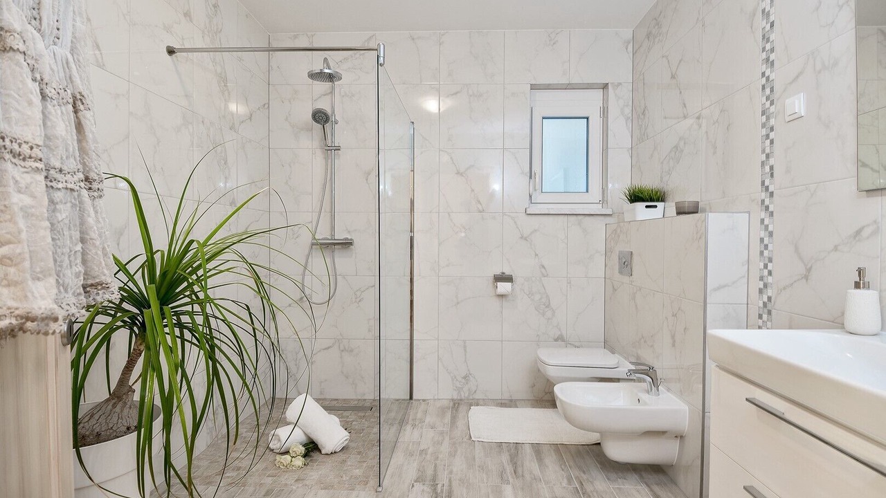 Photo of Bathroom in Mimice