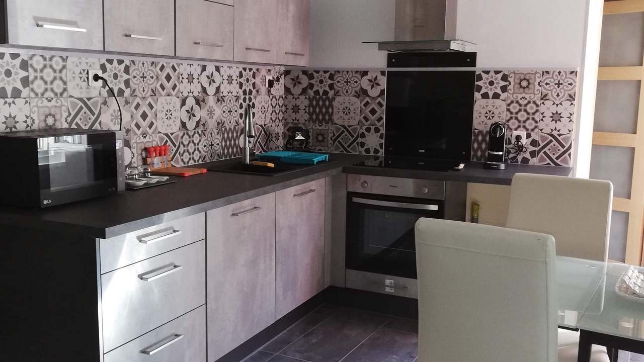 Photo of Kitchen in Plombiees-Les-Dijon