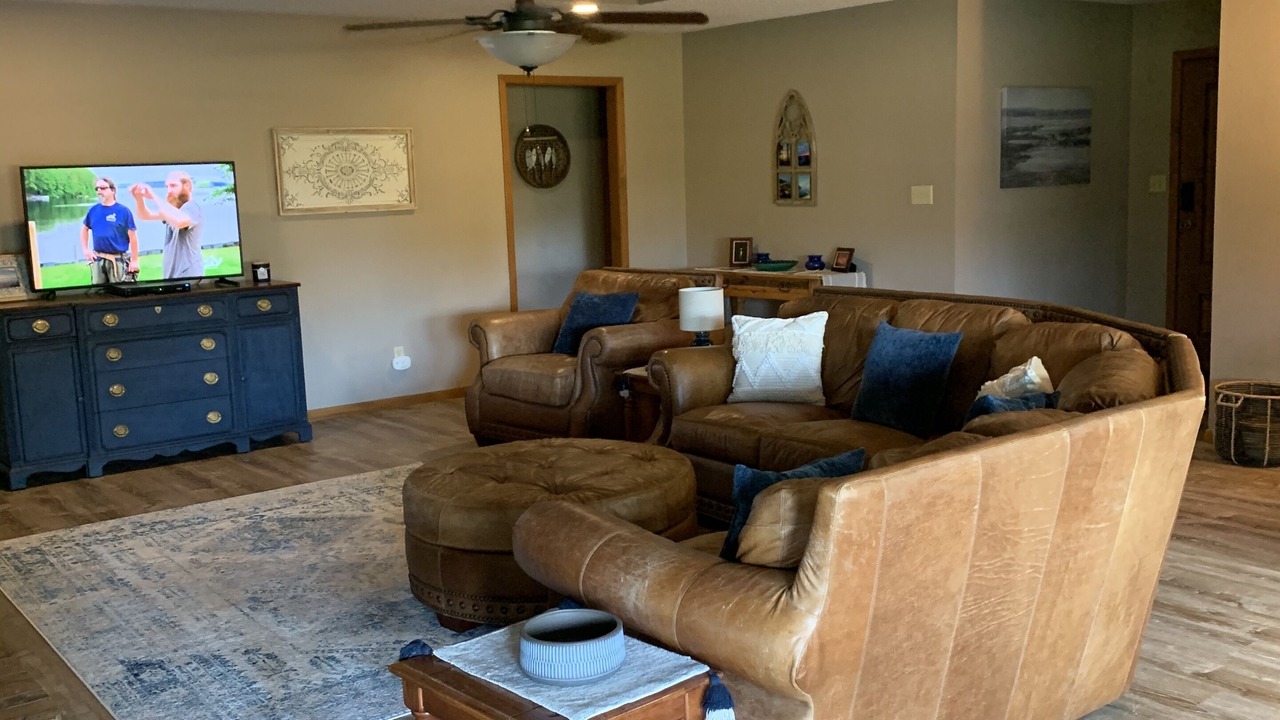 Photo of Livingroom in Hugo