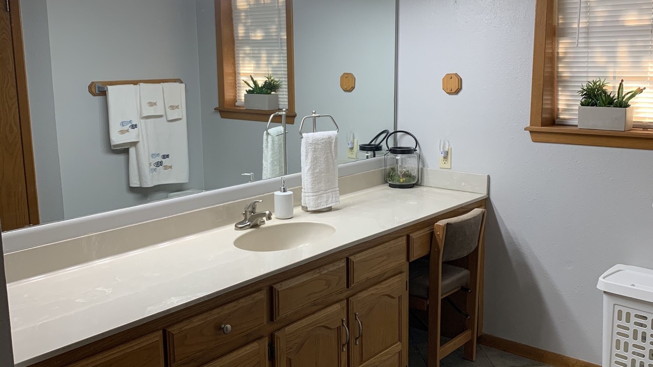 Photo of Bathroom in Hugo