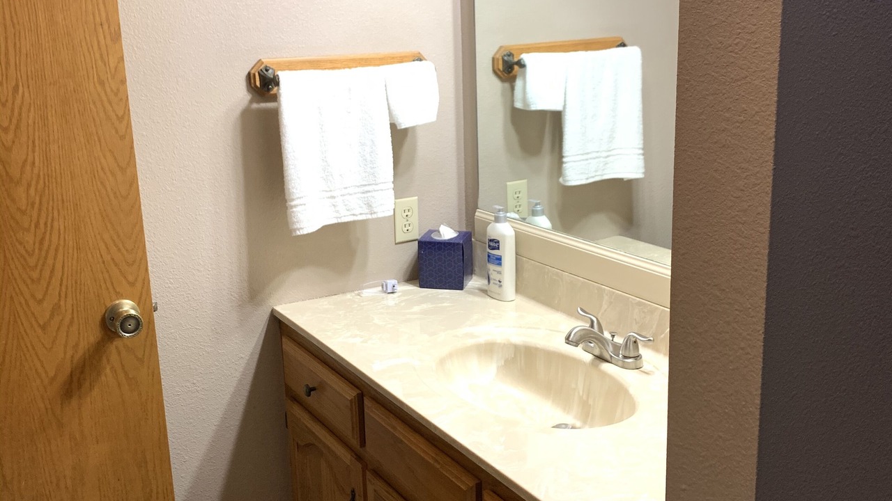 Photo of Bathroom in Hugo