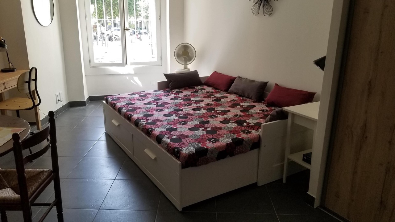 Photo of Bedroom in Aix-en-Provence Historic Centre