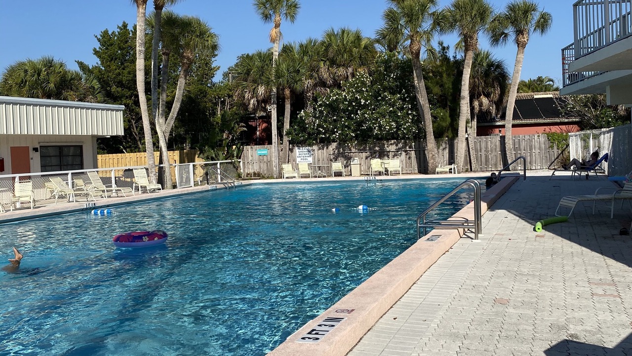 Photo of Outdoor in Golden Beach