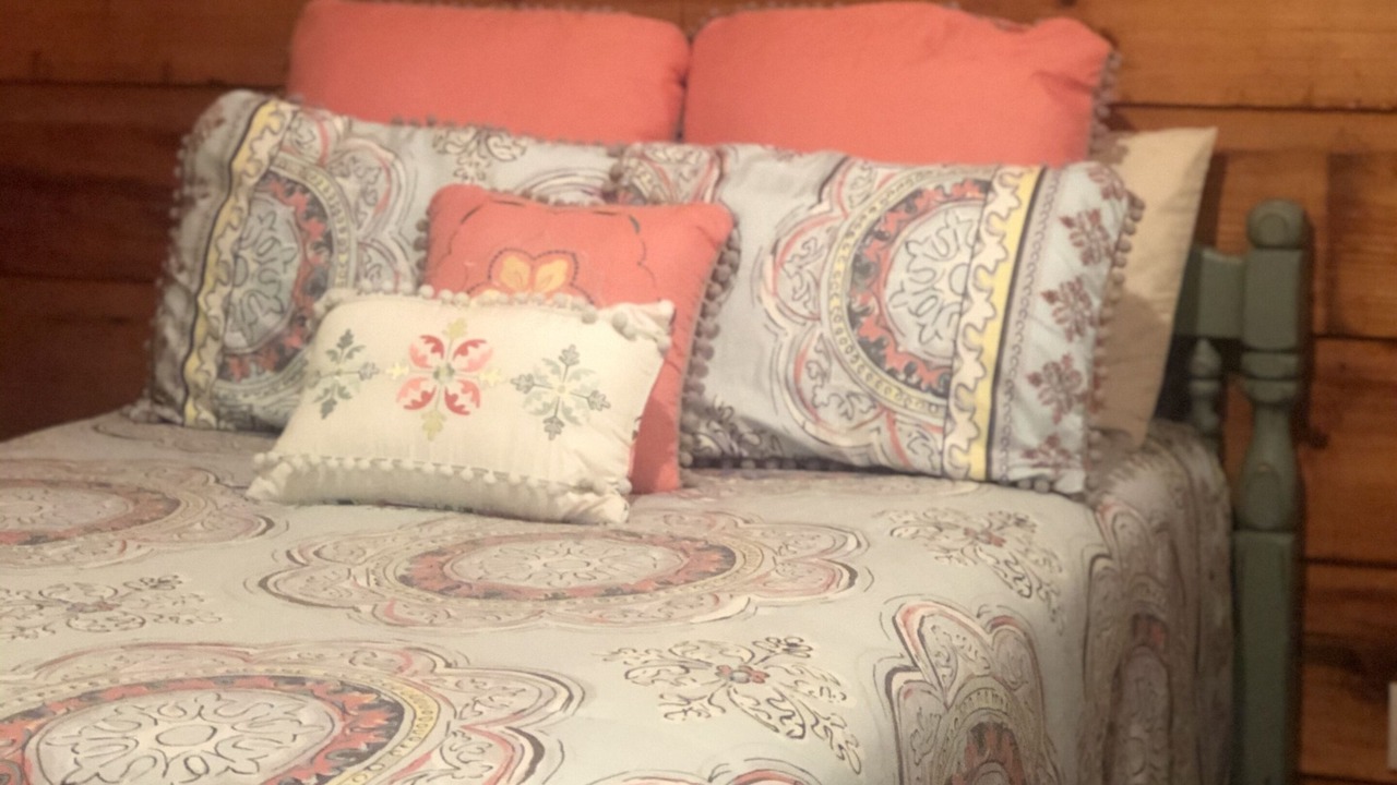 Photo of Bedroom in Oneida