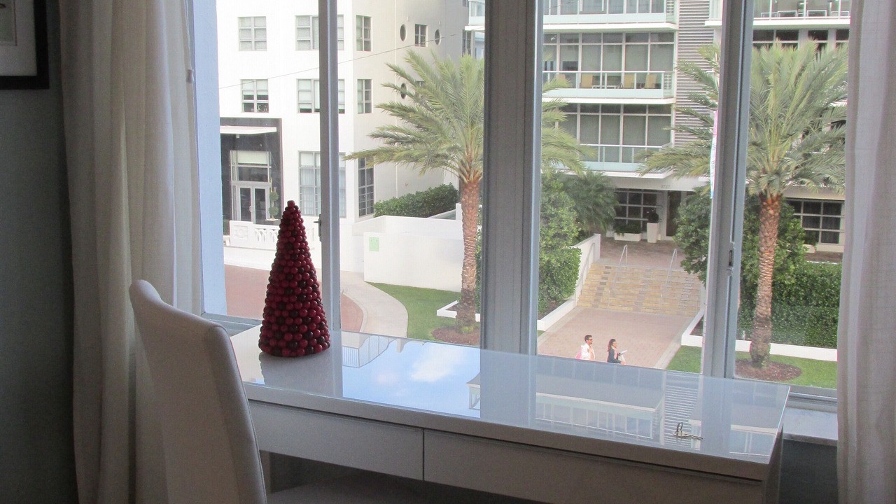 Photo of Others in Mid Beach